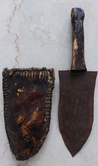 nóż plemienia Lega z Kongo