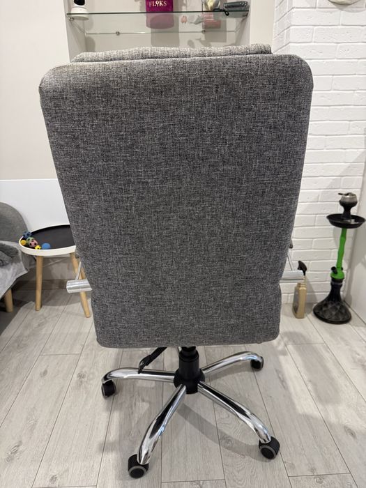 Офисное кресло б/у