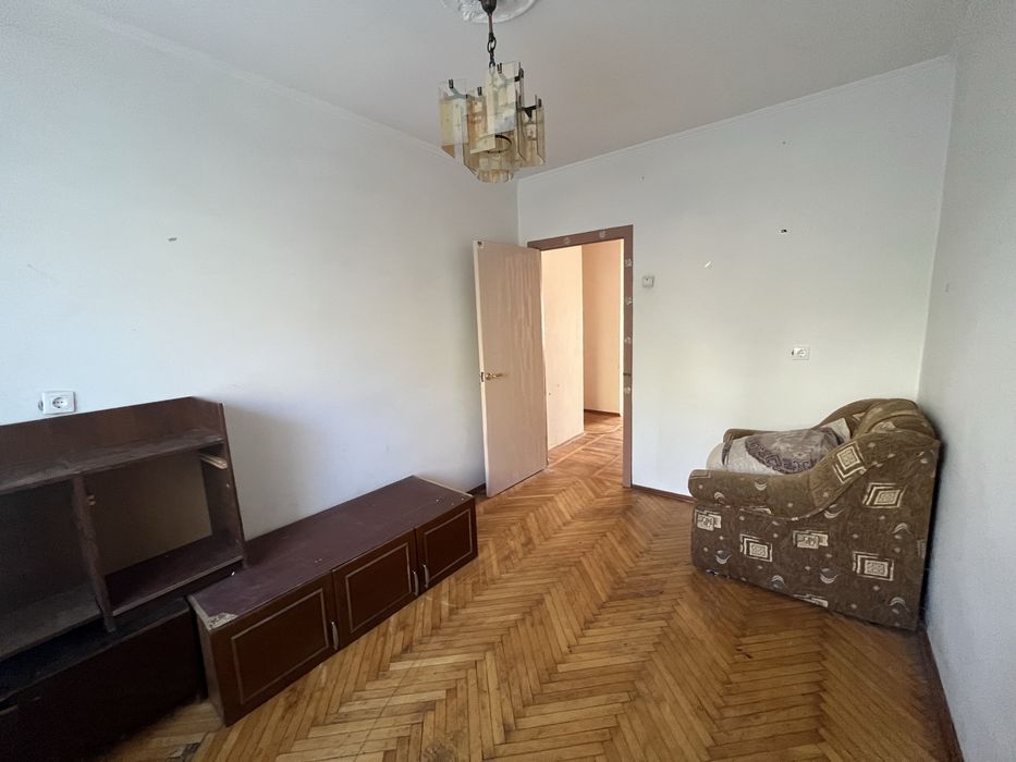 3 кім. Вул. Золотогірська 100$