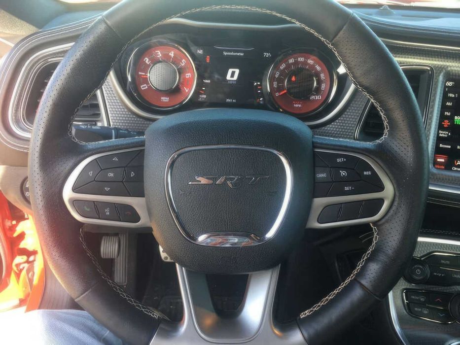 Dodge Challenger SRT Hellcat      2020