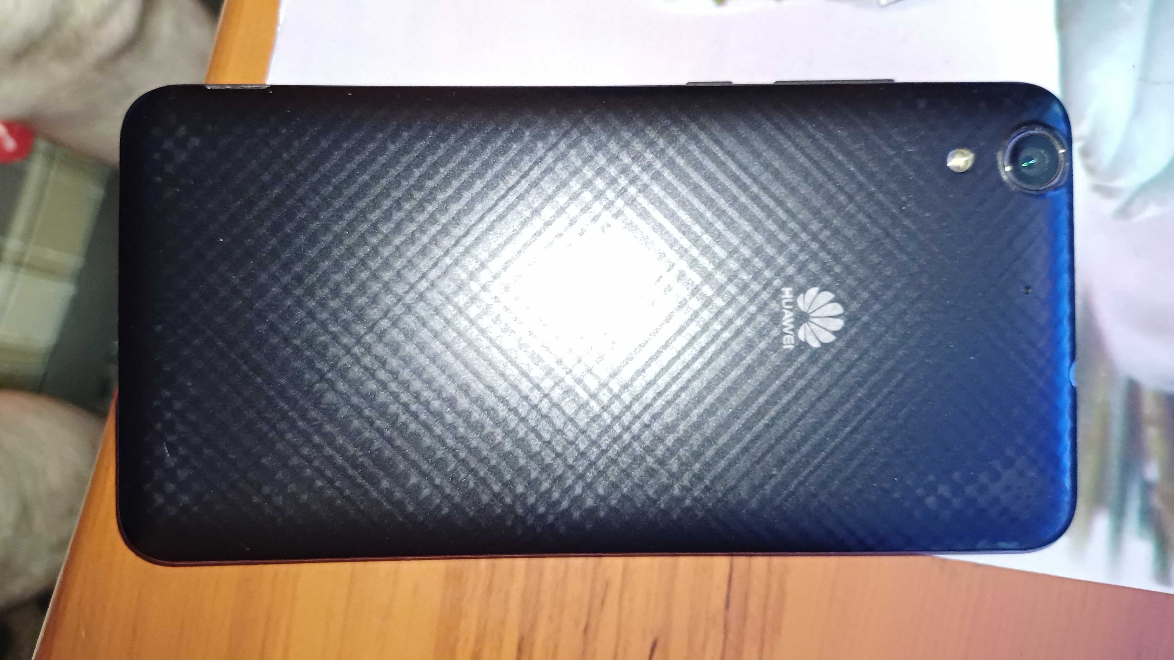 Смартфон Huawei Y6 2/16Gb(Cam-L21)