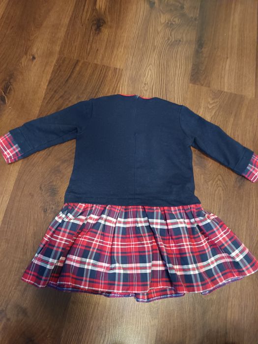 Sukienka dla dziewczynki r. 86