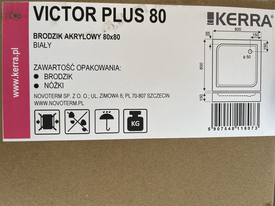 Nowy brodzik w kartonie