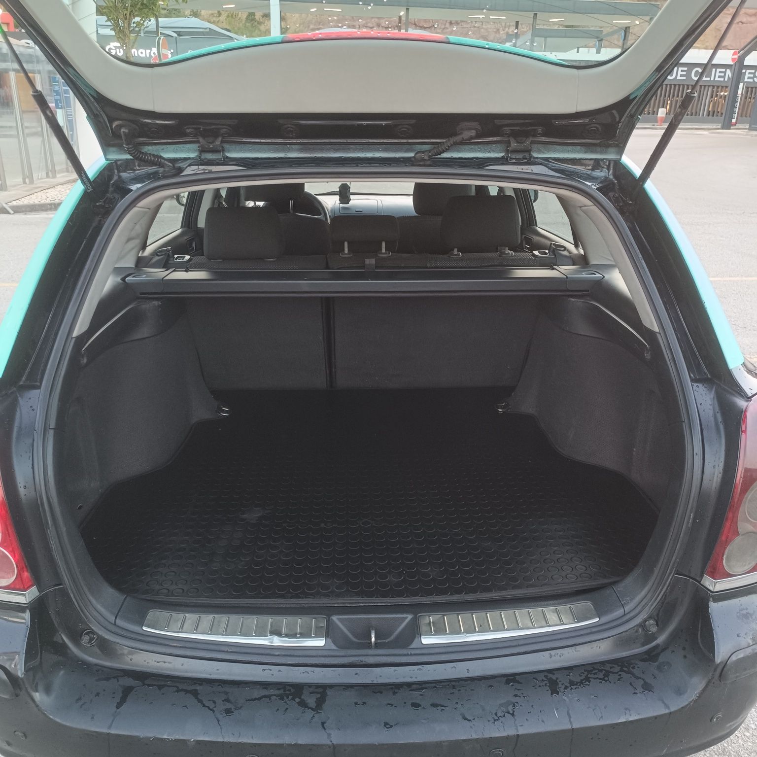 Toyota Avensis 2300