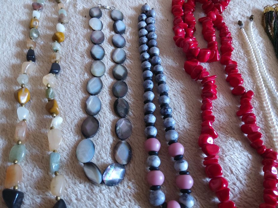 Украшения, бусы,серьги ,кольца