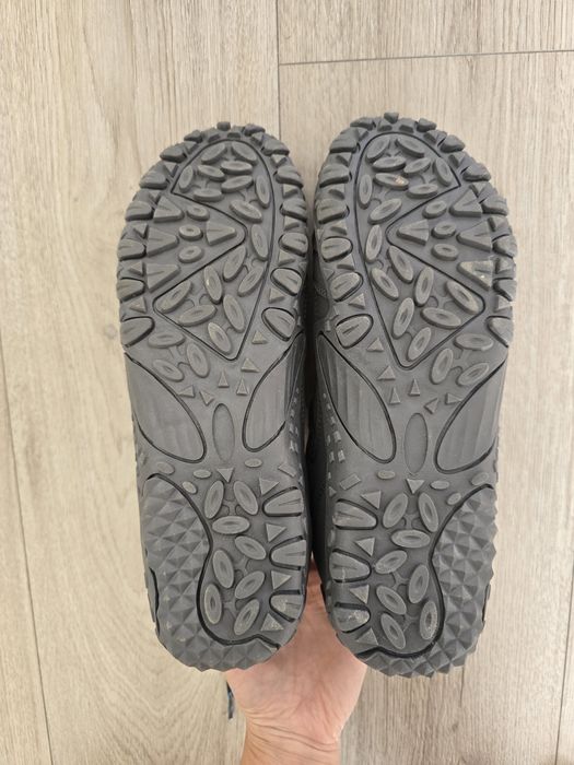 Нове чоловіче взуття 41 розмір