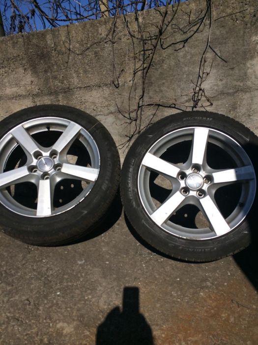 Продам диски 17 с резиной
