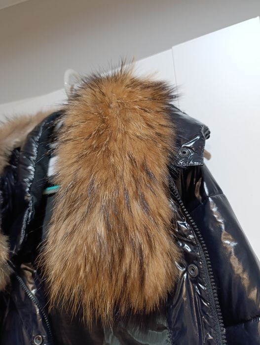 Duże i grube Obszycie do kaptura z naturalnego lisa, jenota