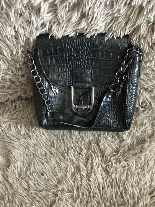 Продам женскую сумку