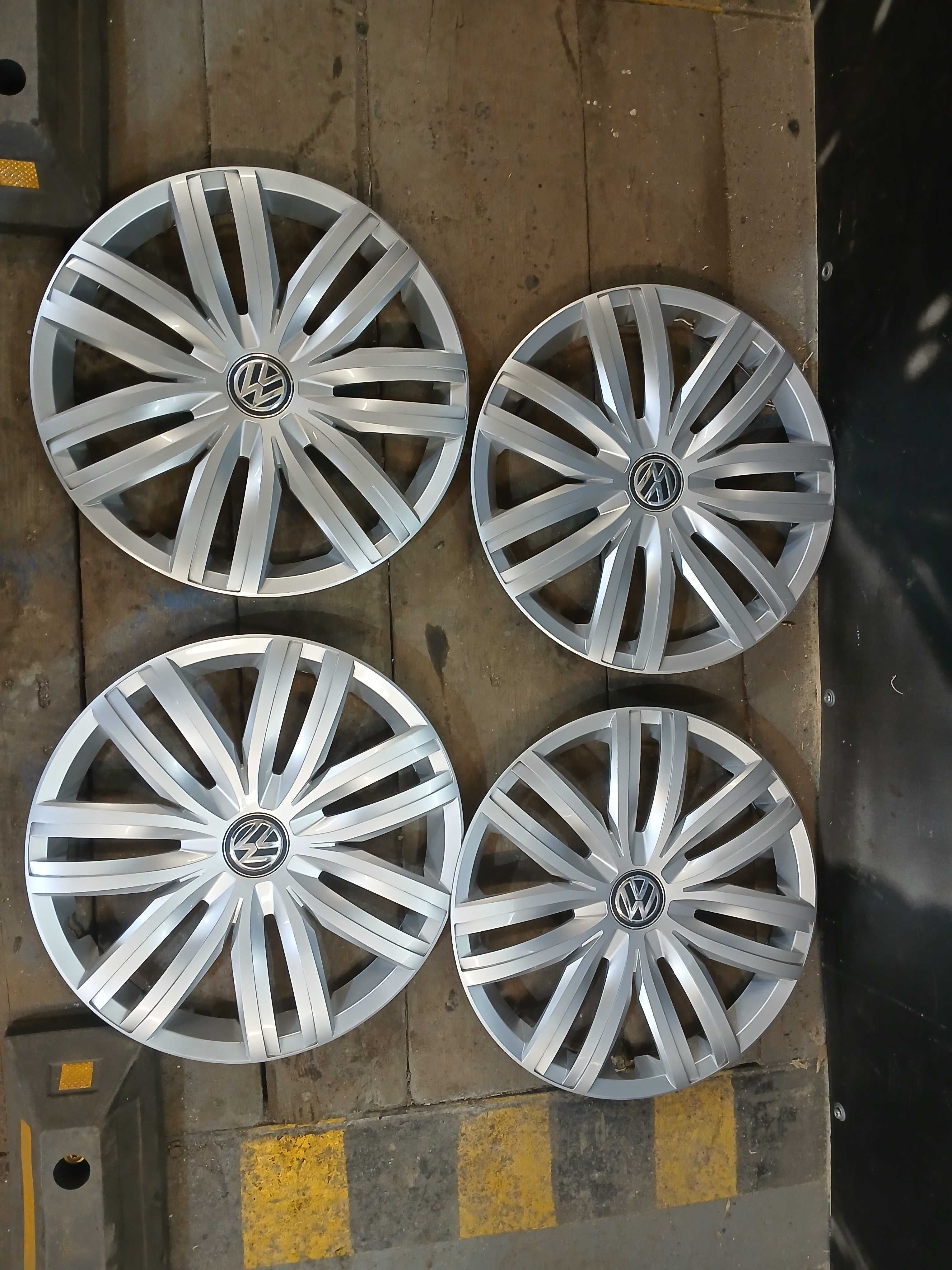 4x używane kołpaki 16 Vw 2K5.601.147