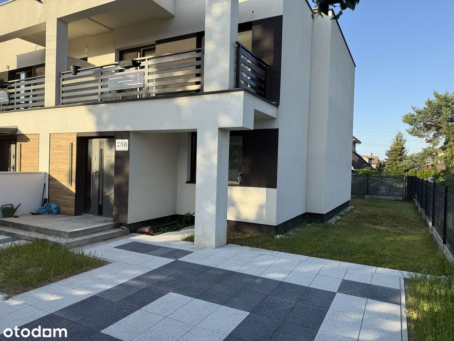 Dom bez pośredników bez PCC z kominkiem do zamieszkania