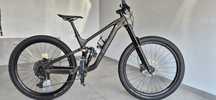 TREK Slash 9.7 M carbon