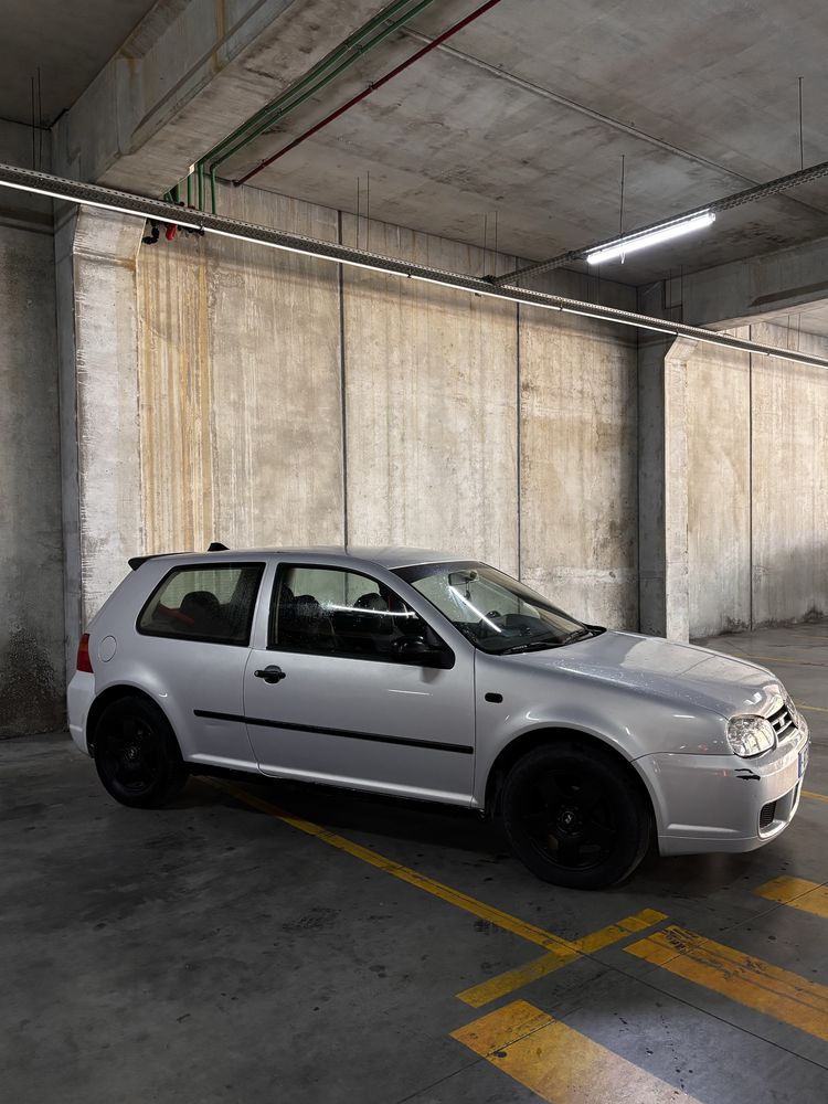 VW Golf MK4 + Extras