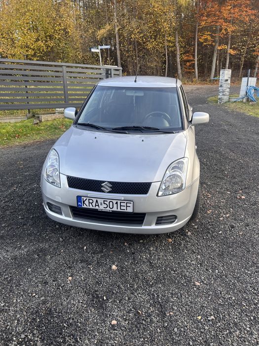 Suzuki Swift 1.3 benzyna 4 drzwi Małopolska