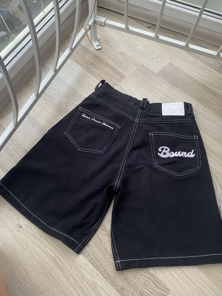 baggy bound shorts