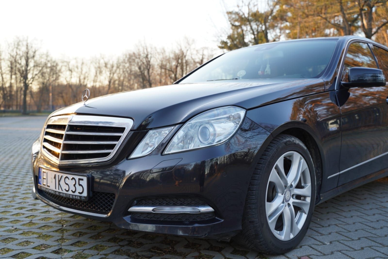 Mercedes-Benz E212 po lifcie – Elegance
