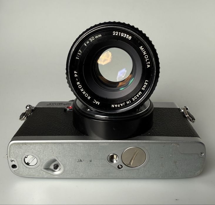 Плівкова Minolta Xg-A з обʼєктивом Minolta Mc Rokkor-Pf 50/1.7 md