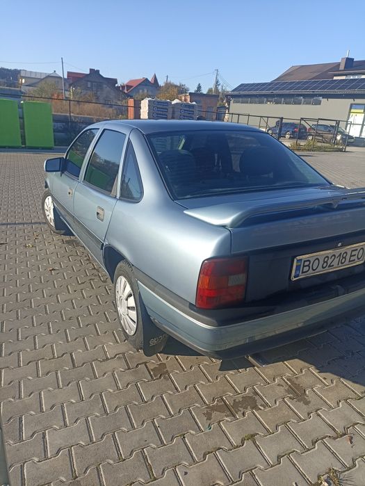 Продам авто технічно і візуально у доброму стані.