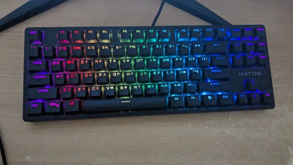 Мощный игровой компьютер, и монитор 144