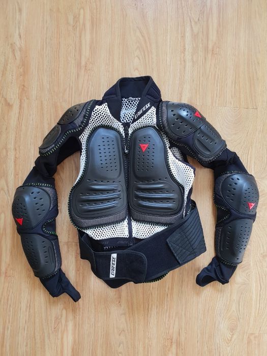 Equipamento Dainese protetor body armor novo