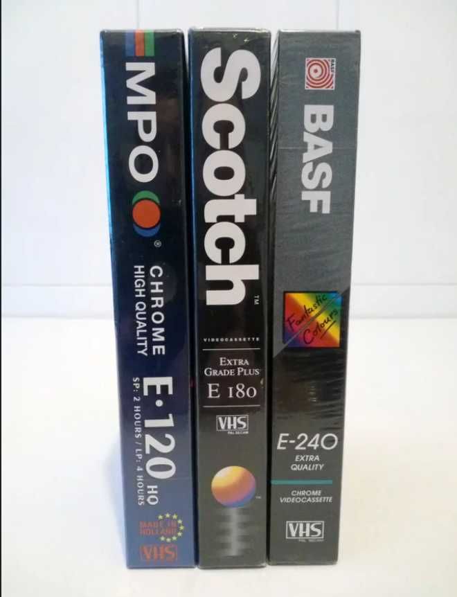 3x Cassetes VHS - Novas e seladas