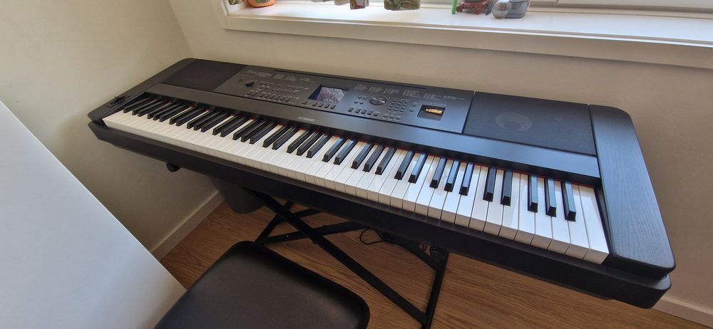 Teclado digital Yamaha dgx 660