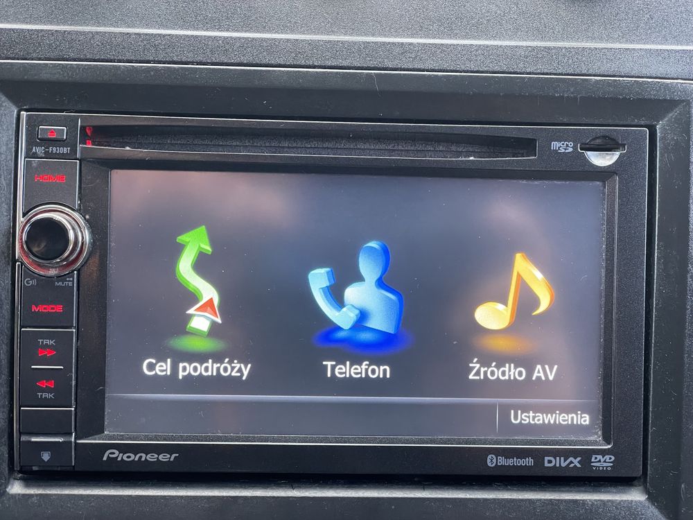 VW Pioneer Avic-F930BT USB NAVI