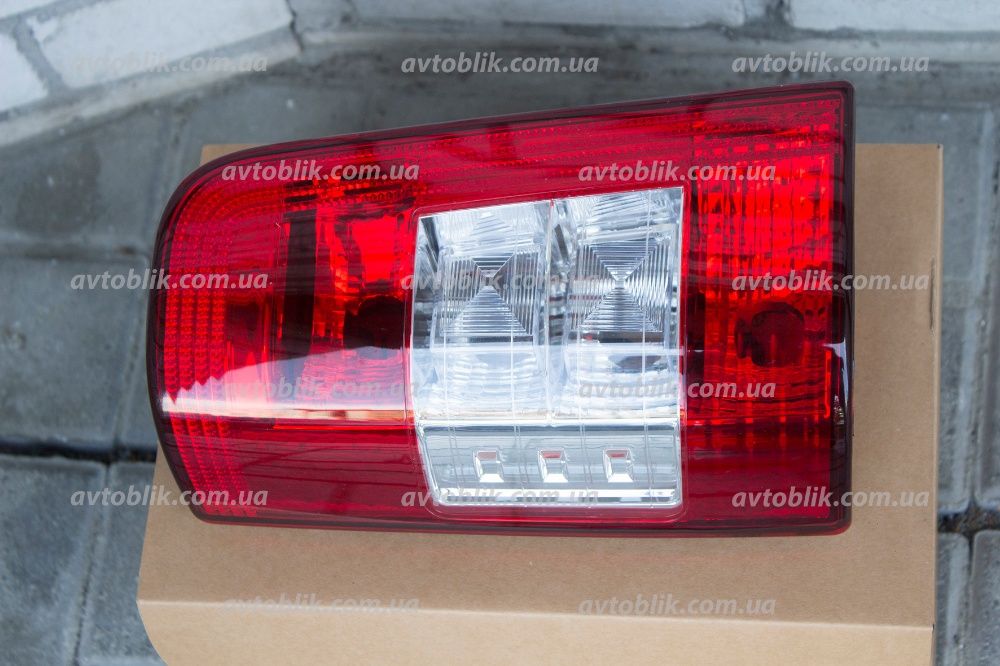 Задні фонарі Peugeot Partner, Citroen Berlingo, лівий, правий, фара