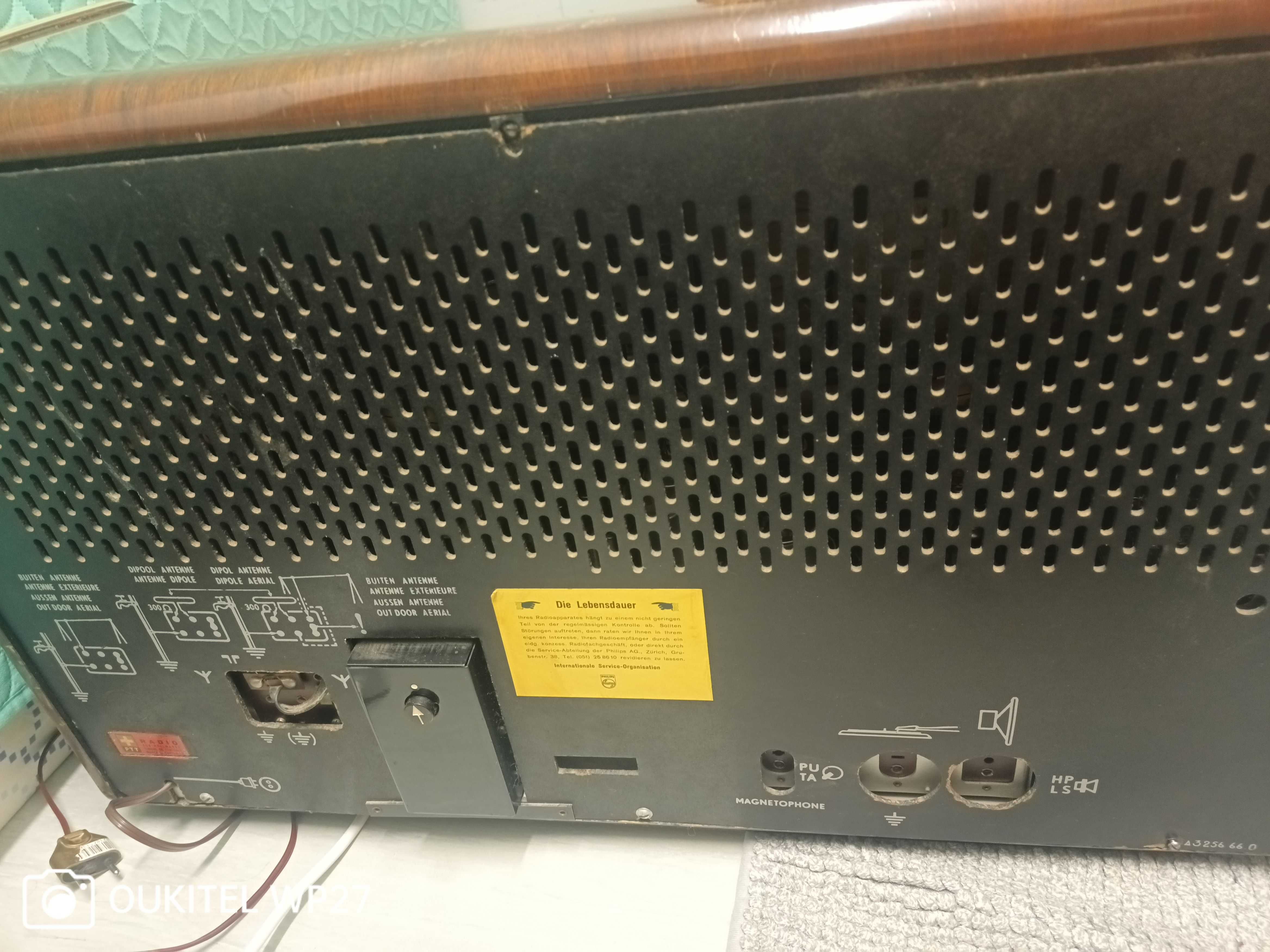 Radio Philips BX998A