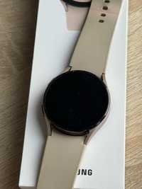 Smartwatch Samsung Galaxy Watch 4 różowy