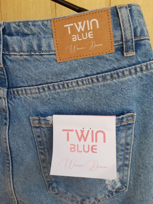 Джинсы МОМ новые р.38 (Турция)