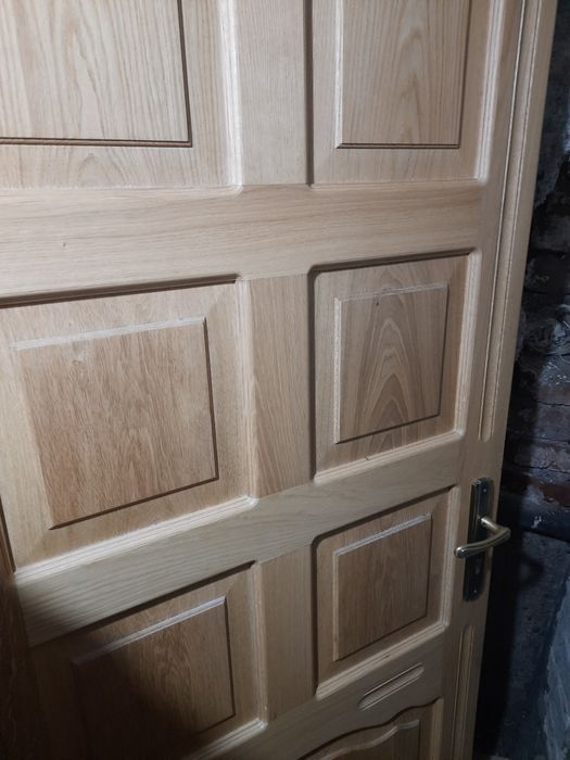 Продаються двері без коробки