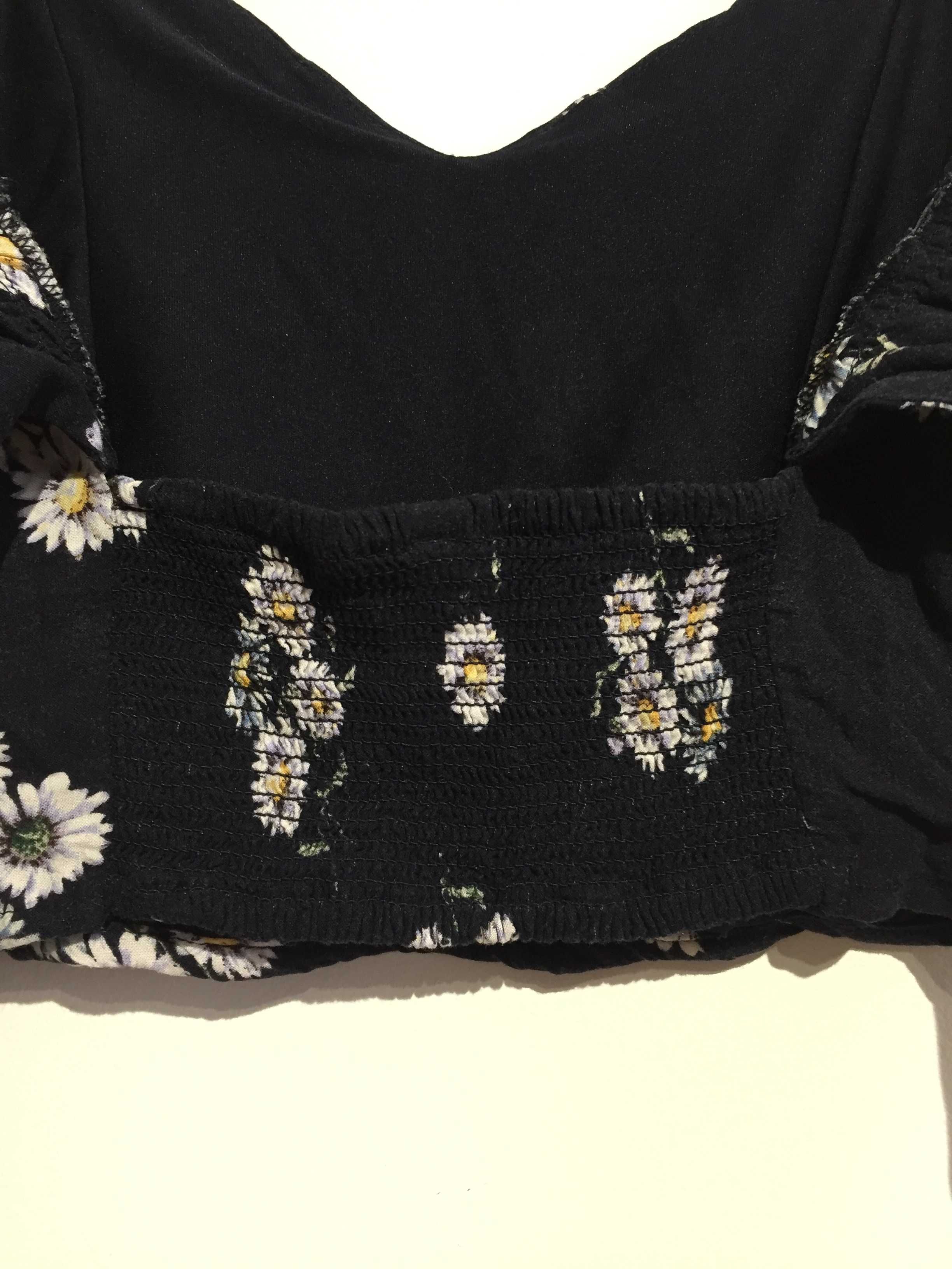 Top na ramiączkach crop top w kwiatki z falbankami H&M na festiwal