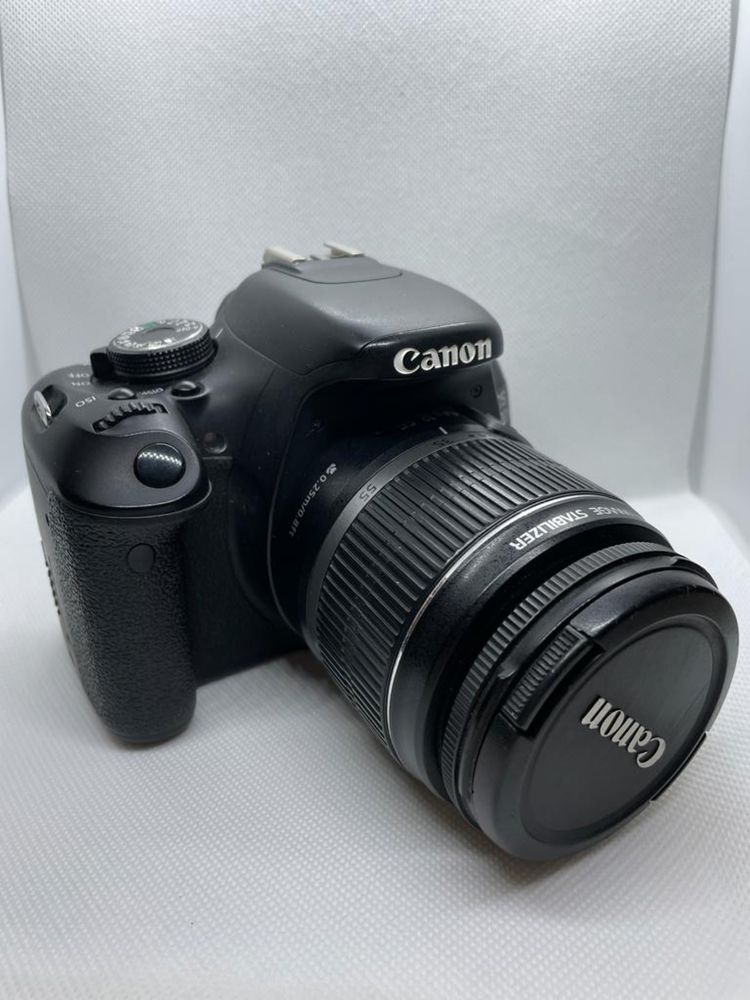 Canon EOS 450D + Objetiva 18-55mm