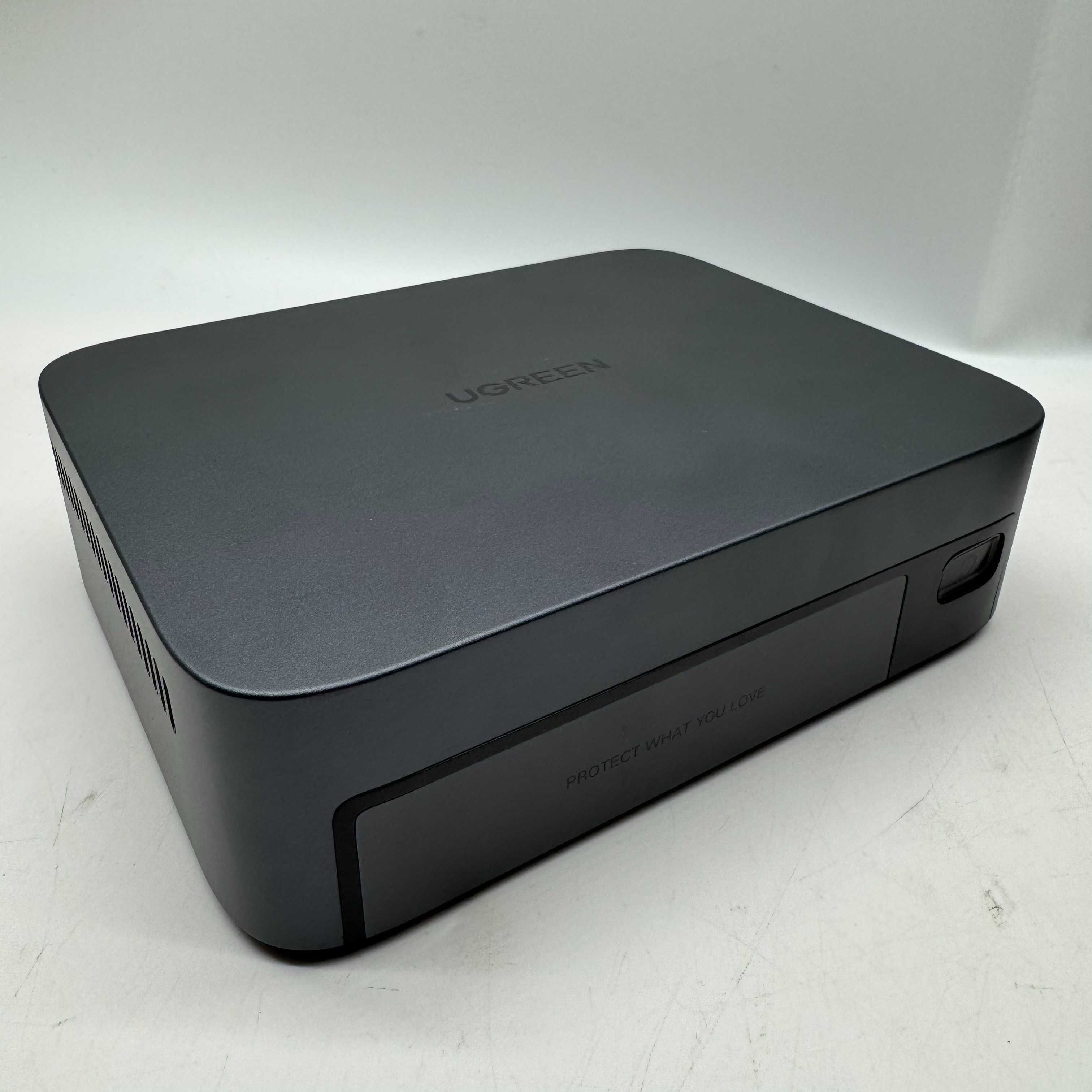 UGREEN NASync DXP480T Plus do 32TB i5 1235u 10-rdzeniowy, 8 GB DDR5
