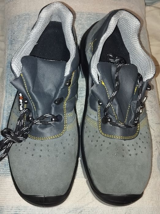 Рабочие полуботинки Тrasimeno S1P SRC