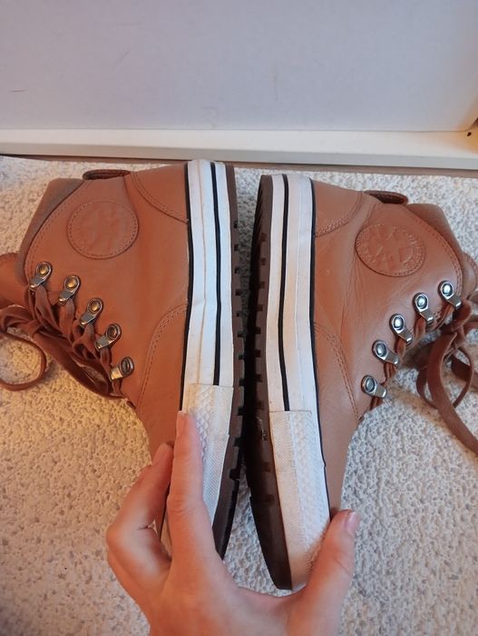 Buty damskie skórzane Converse