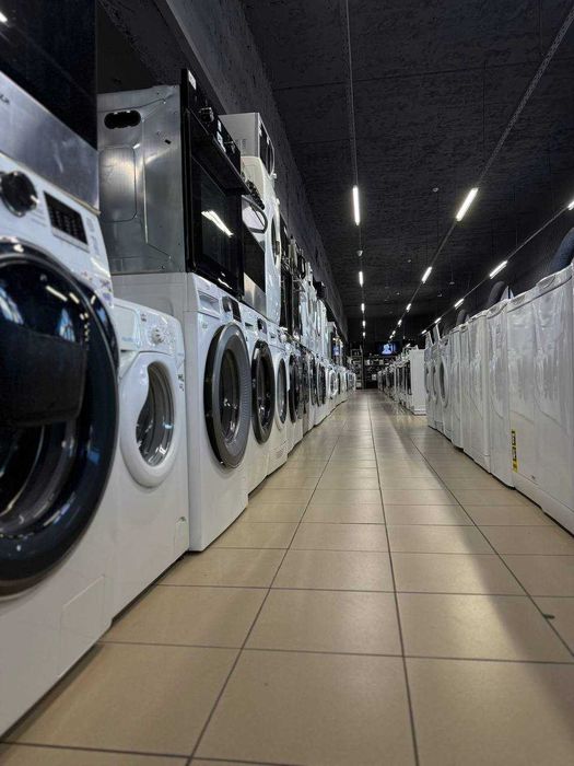 Продається прально-сушильна машина
Samsung WD70J5410AW
Гарантія!