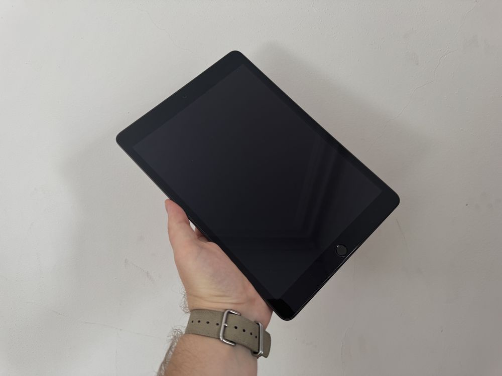 iPad Air 10.2” (2021) + Apple Pencil 1 Gen