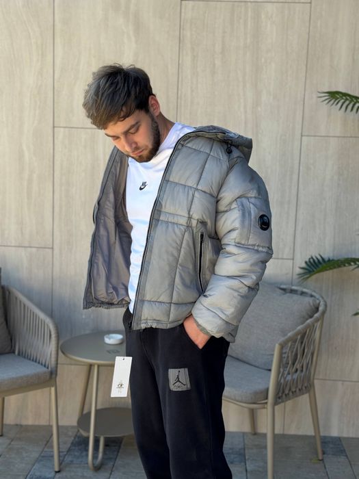 Курточка, пуховик CP company