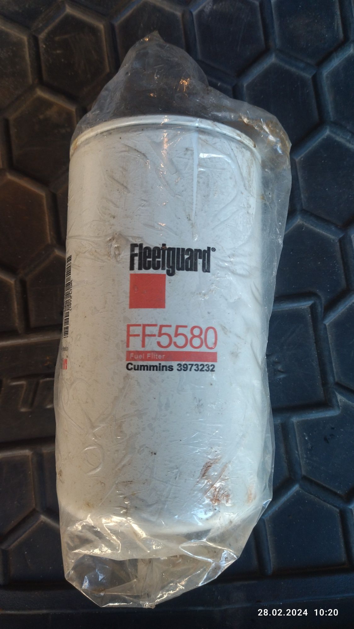 Топливные фильтры FS 19732 FF 5580