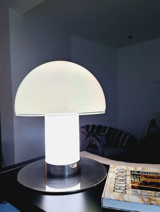 Candeeiro de mesa ARTEMIDE - ONFALE GRANDE. Table lamp