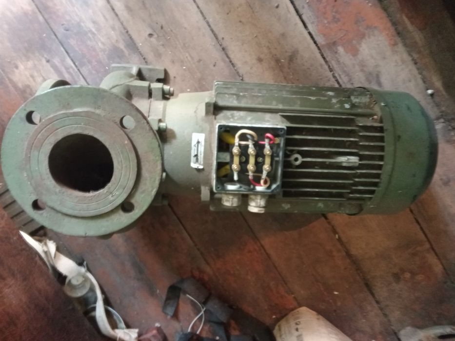 Насос промисловий Saer Італія