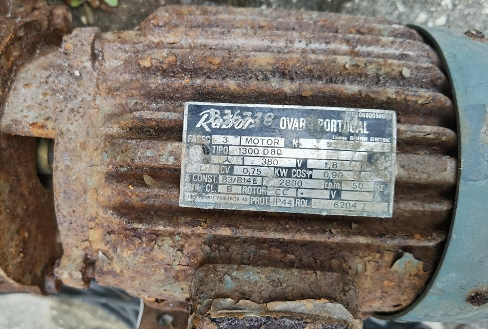 Motor rabor trifásico tirar agua para poço