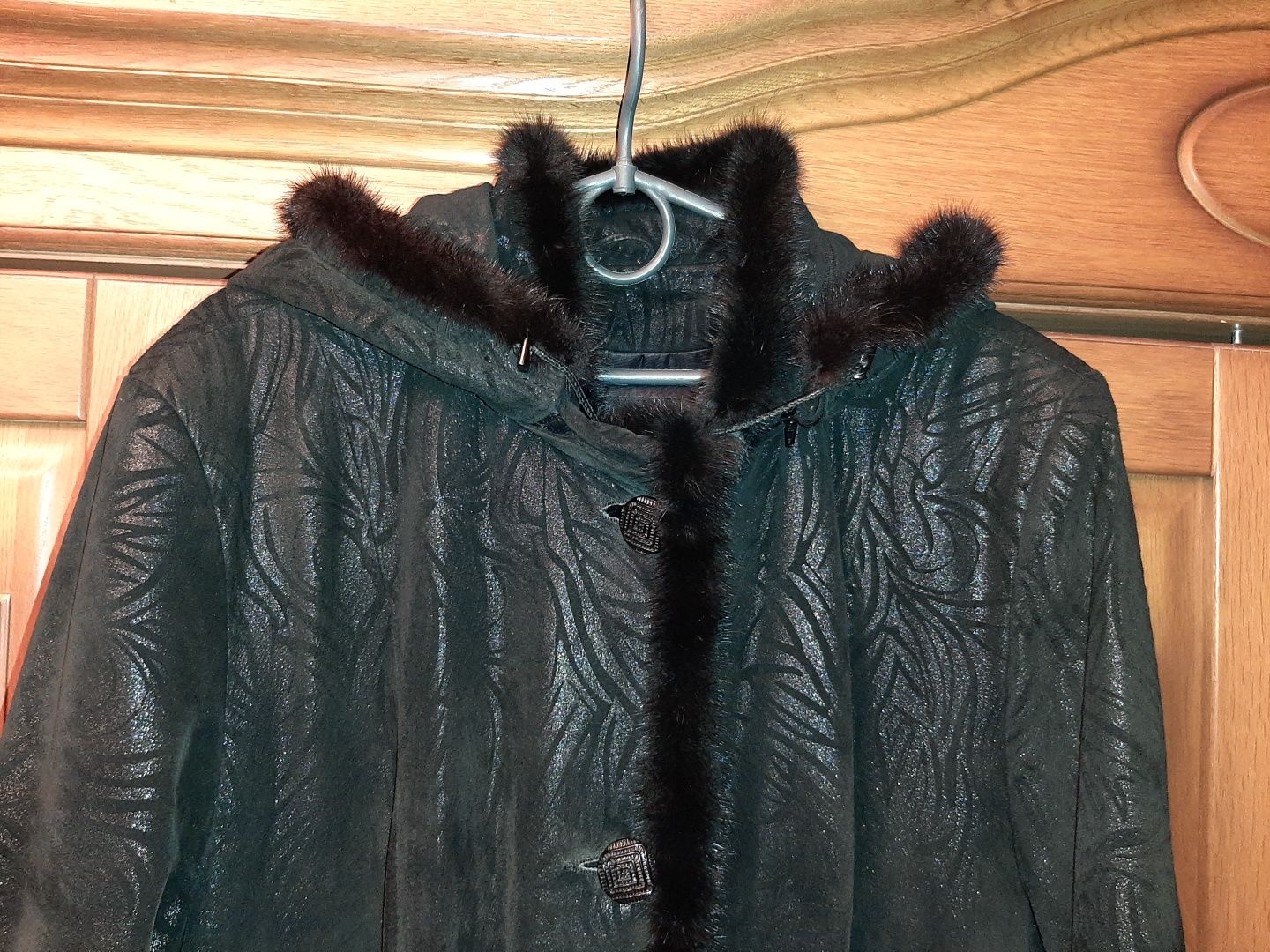Пальто натуральное с норкой и с капюшоном, размер 60