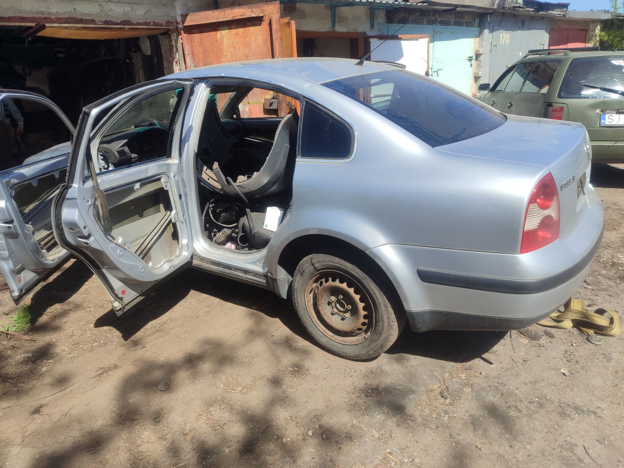 Разборка Passat B5 и В5+