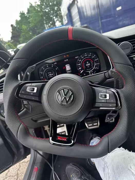 Volante personalizado para Golf 7