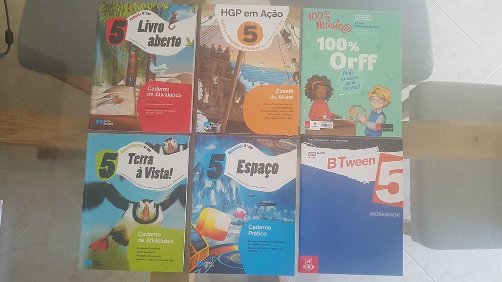 Livros escolares de actividades