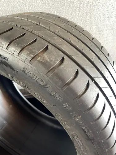 295/40 R20 покришки Macan Michelin Latitude Sport 3 22 рік