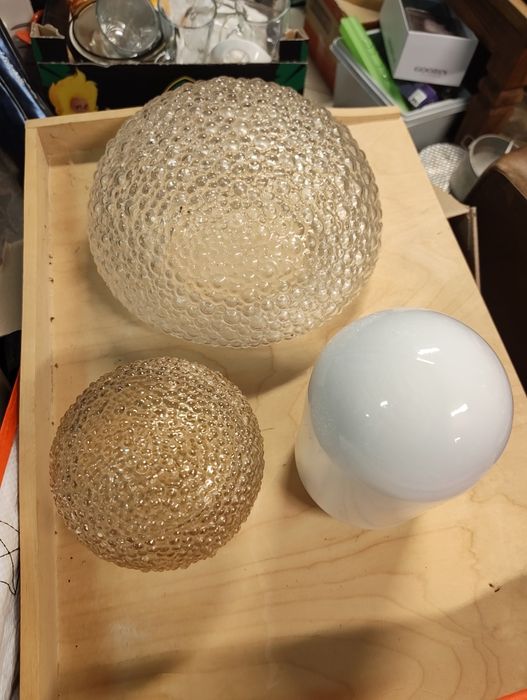 Klosze do lamp vintage.